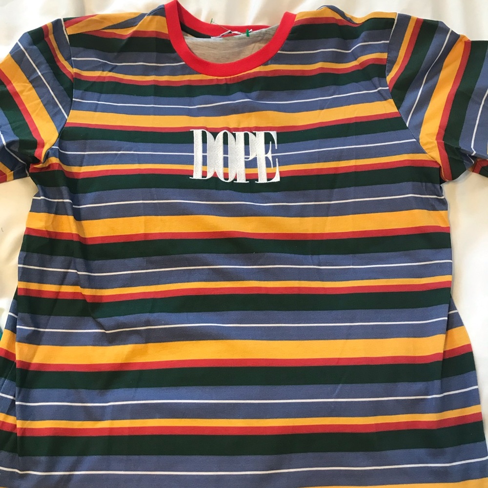 Colorful short sleeve tee